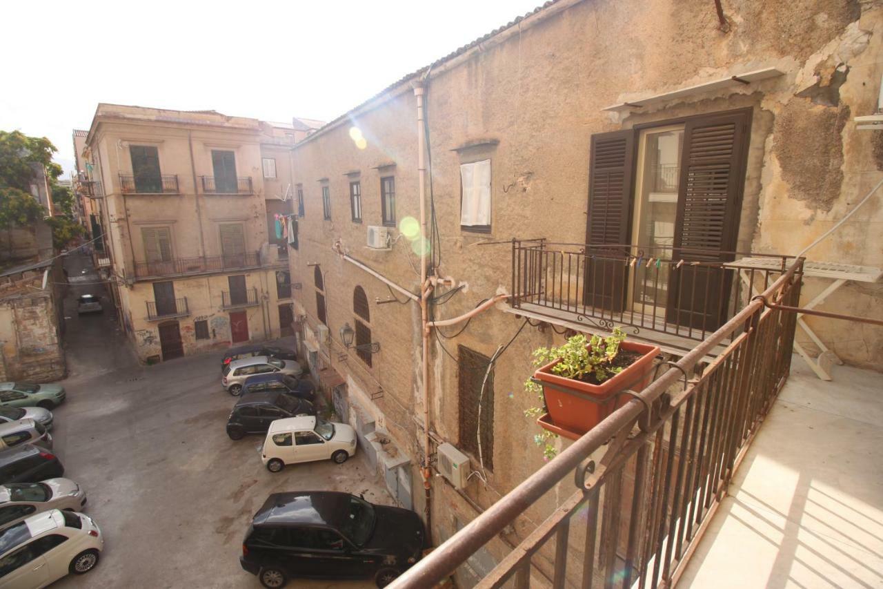 Kaleidos Guest House Palermo Bagian luar foto